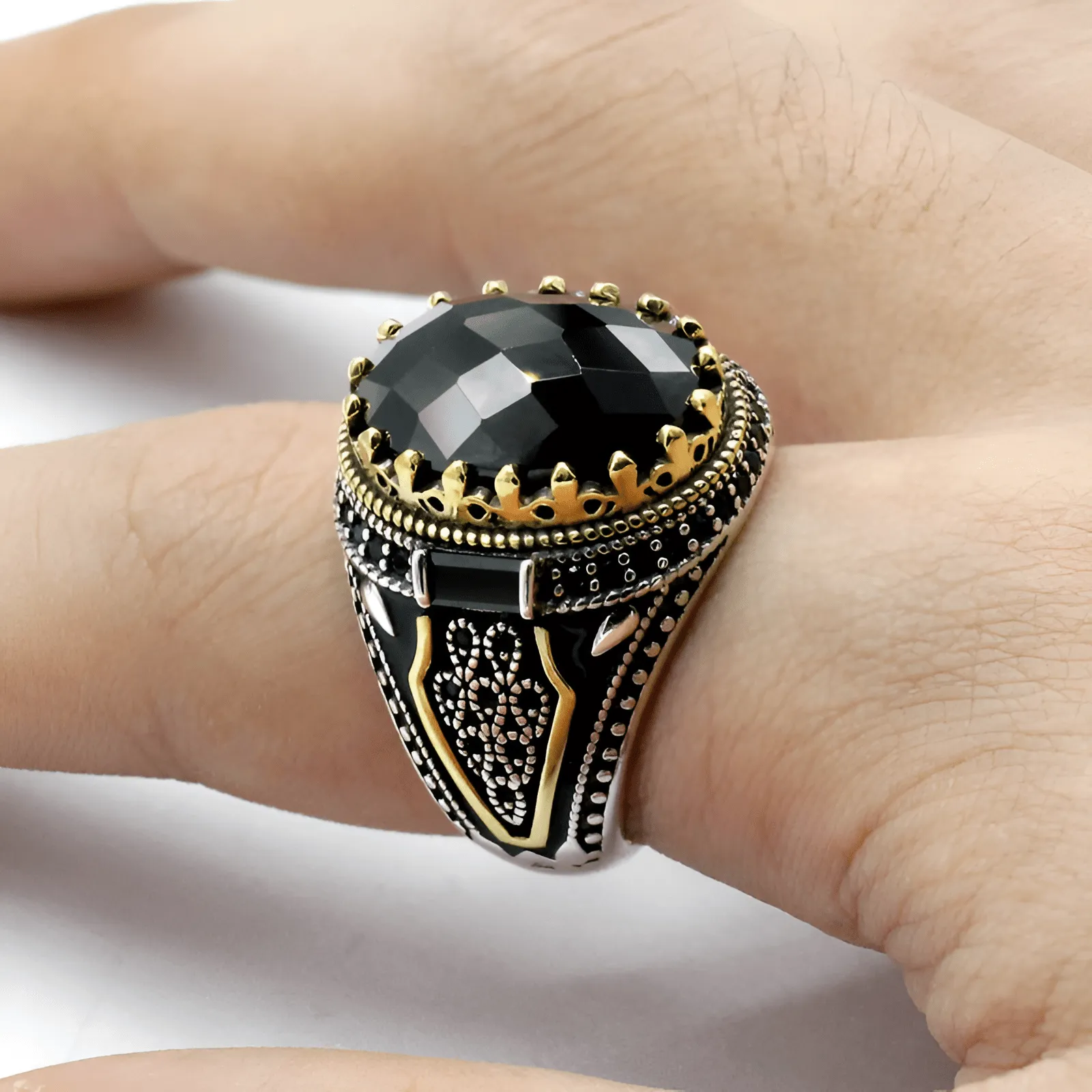 THE ROYAL (BLACK) - Image 6