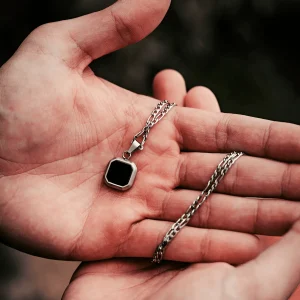 Square onyx pendant