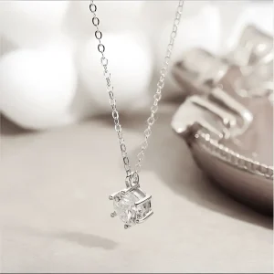 SOLITARE MoIssanite necklace