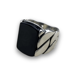 The Square Curb Ring – Pure Silver with Rhodium Finish