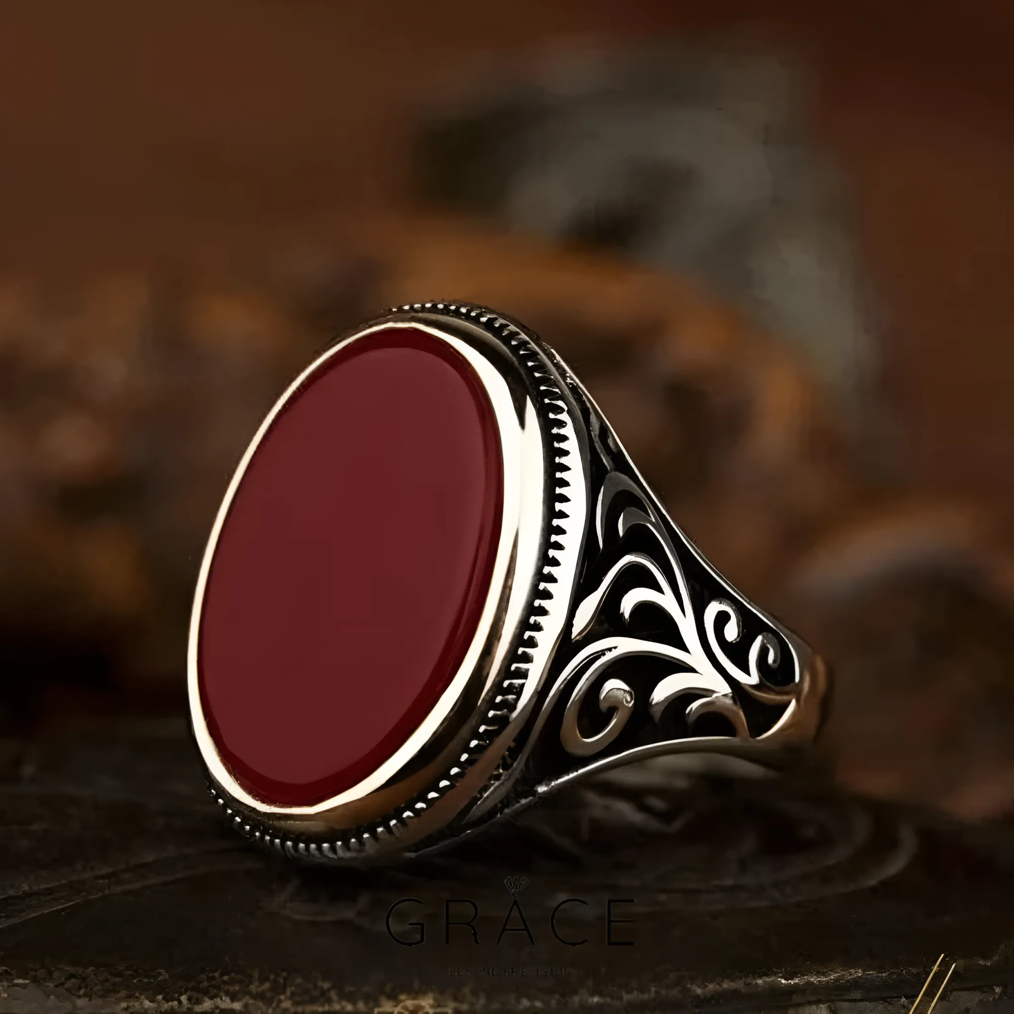 The Heritage – Red & Black Aqeeq Oval Ring (925 Silver) - Image 3