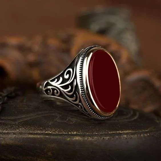 The Heritage – Red & Black Aqeeq Oval Ring (925 Silver) - Image 4