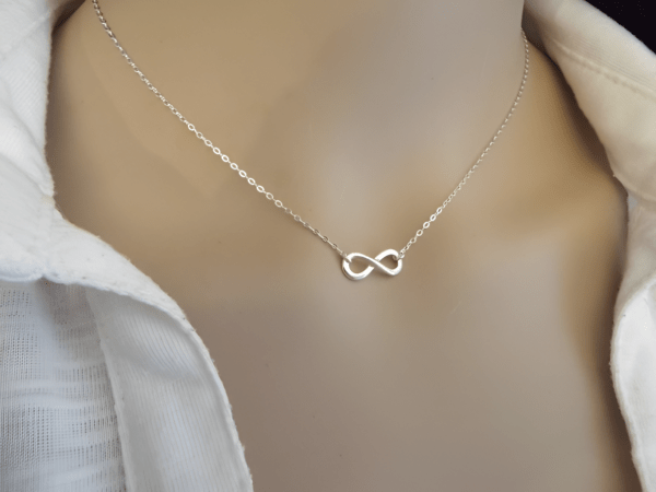 Infinity loop Pendant - Image 5