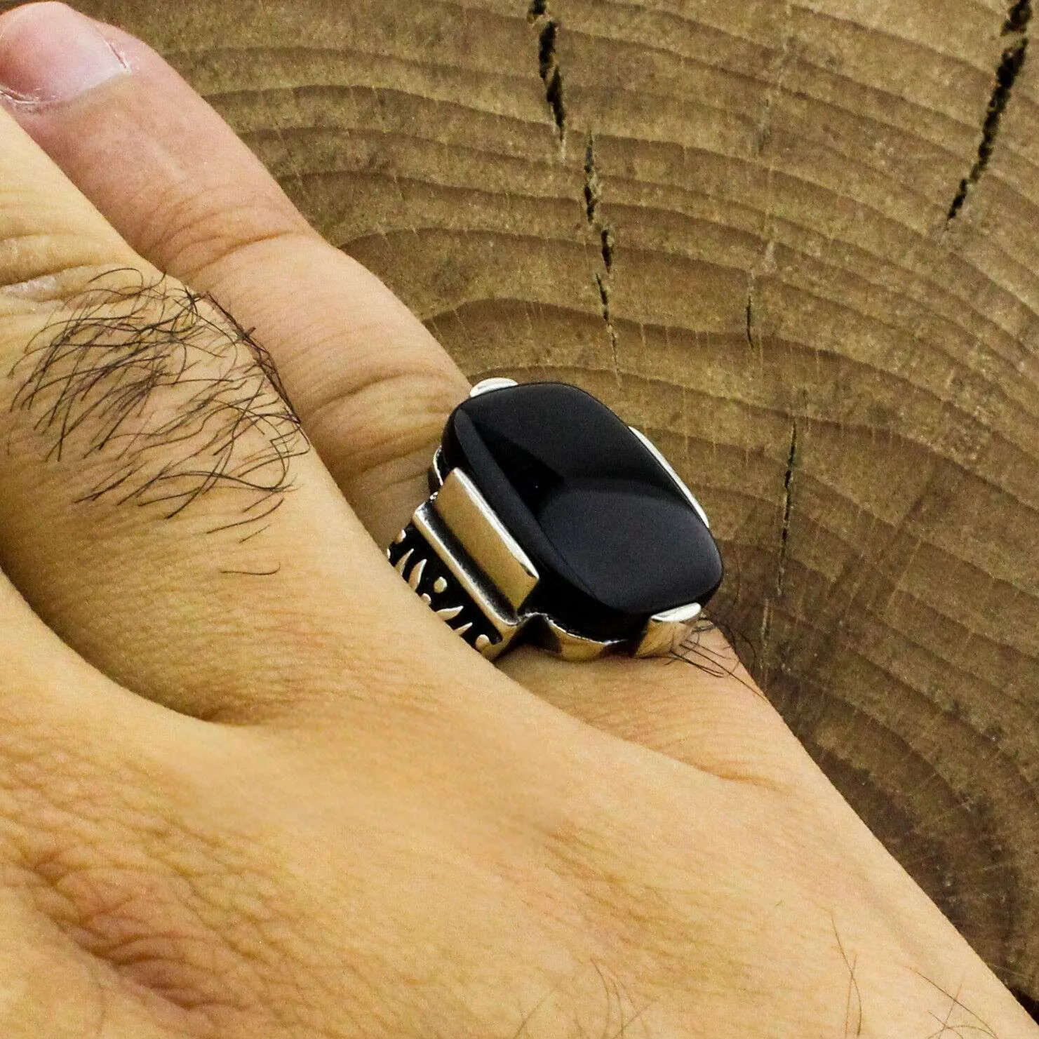 The Zeus Onyx Ring – Pure Silver with Rhodium Finish - Image 4