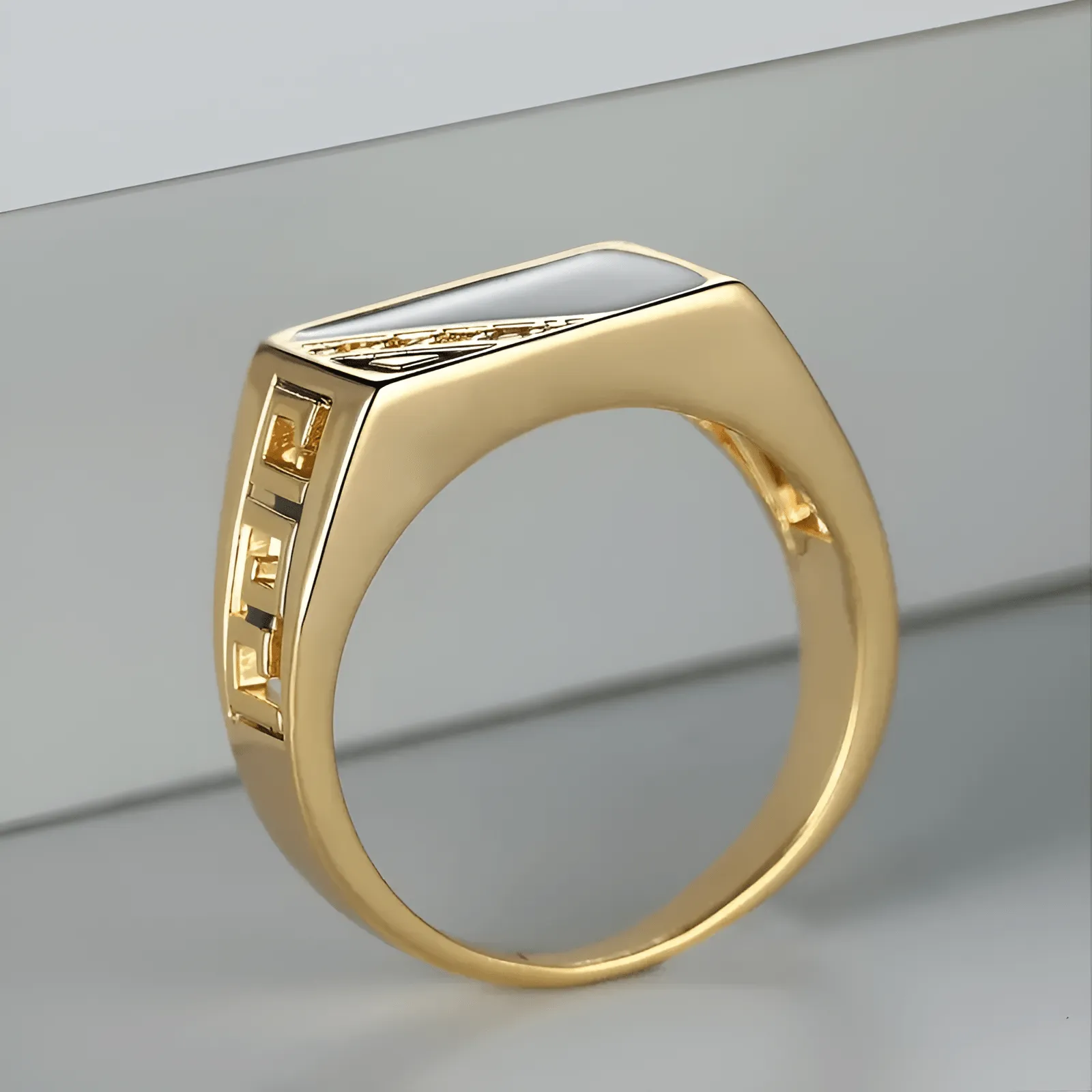 LUXE NOIR RING - Image 3