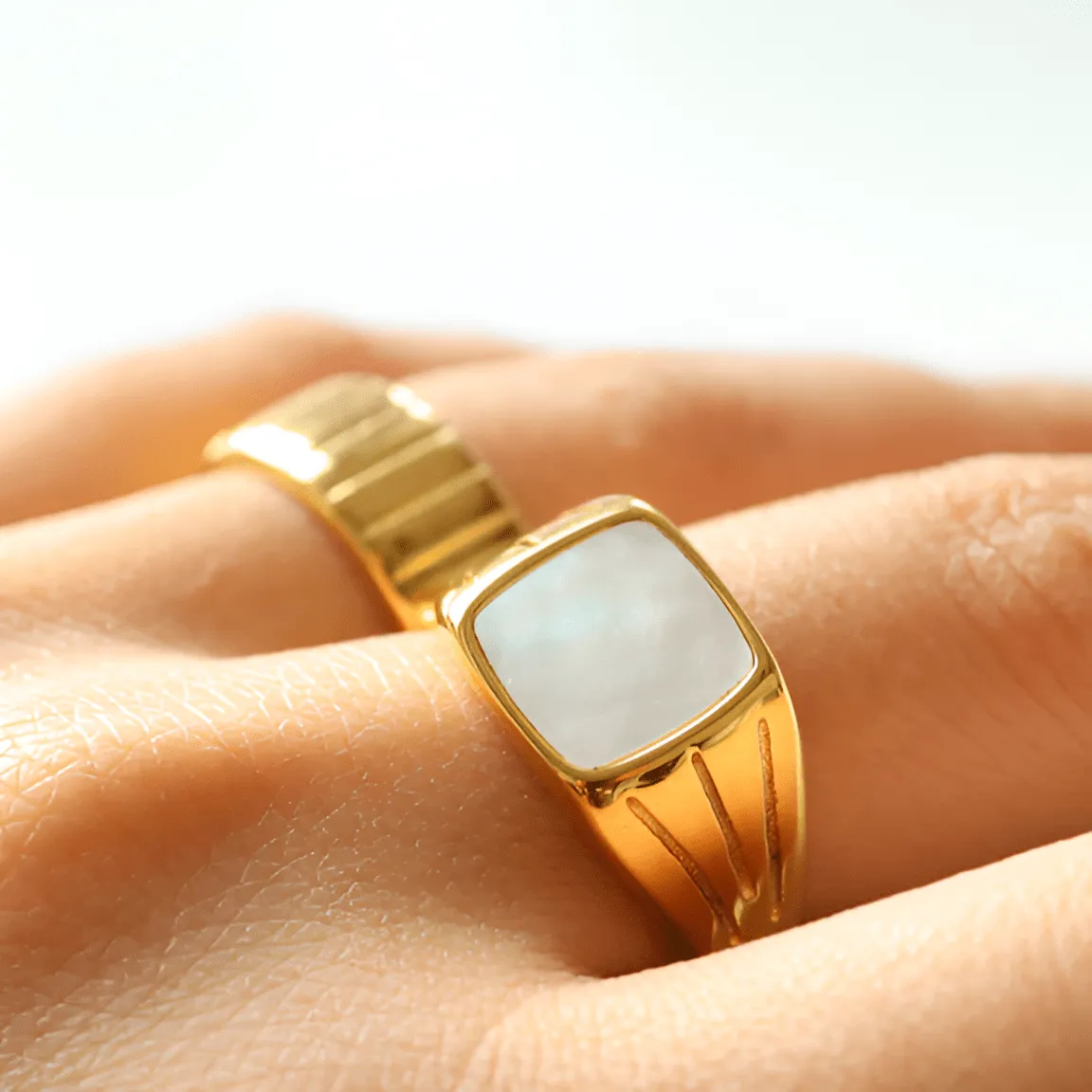 White Pearl Ring - Image 4
