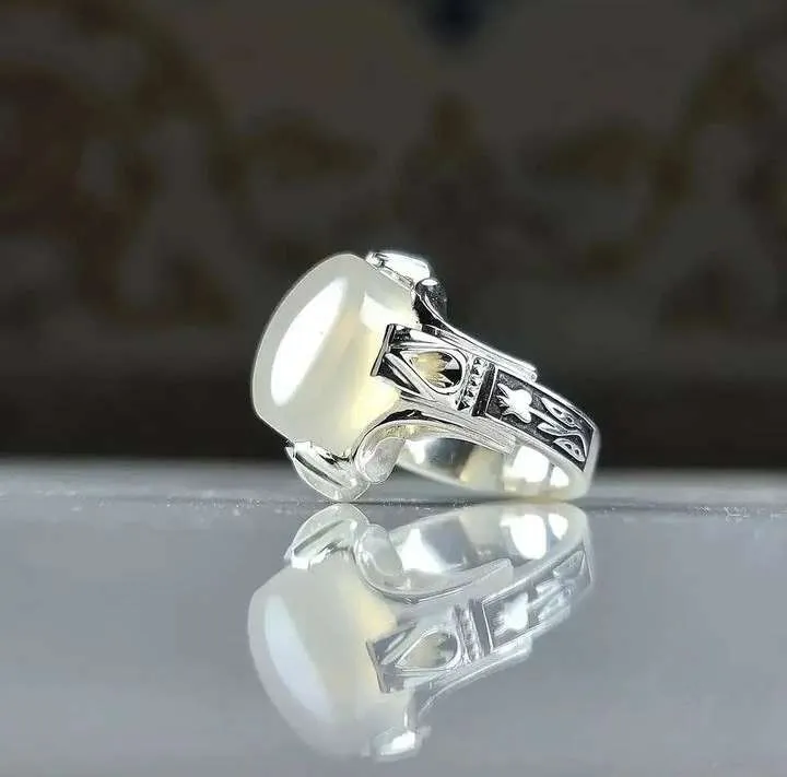 The Floral Ring (AGATE) - Image 4