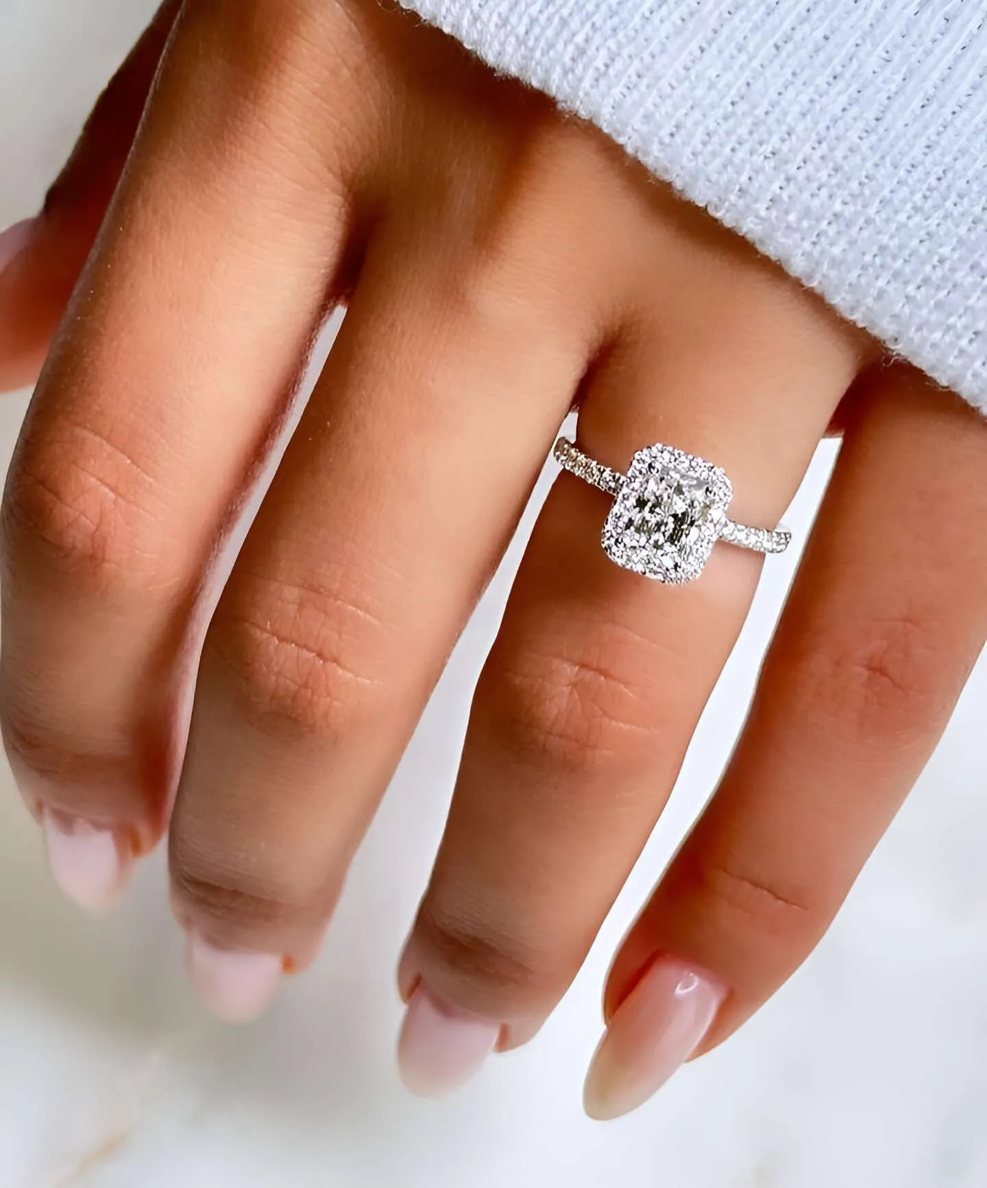 the royal cushion ring - Image 5