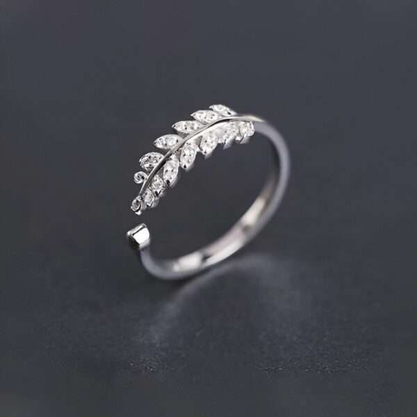 LEAF MINIMAL RING