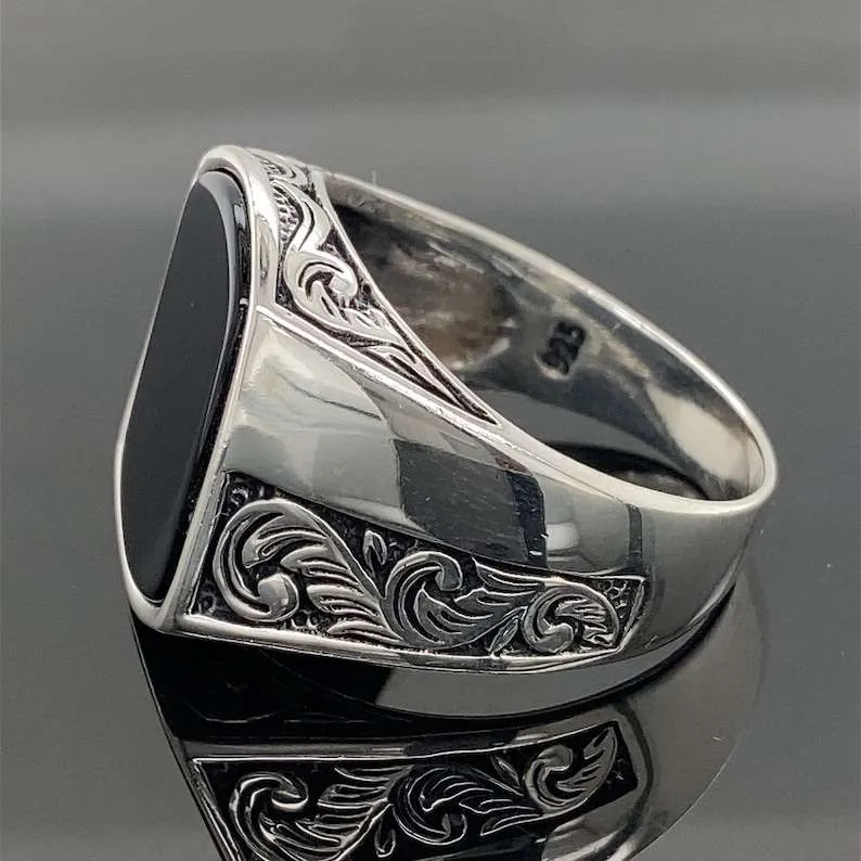 Black Iconic Ring - Image 5
