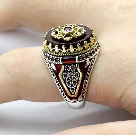 Royal Legacy Ring - Image 3